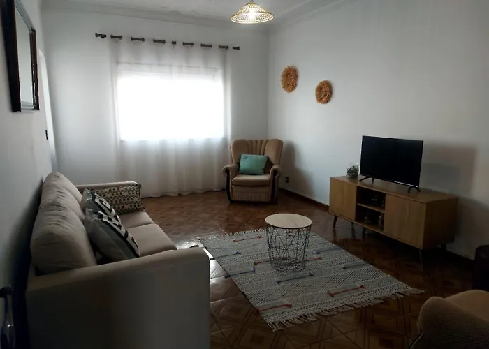 Moradia Vigia * Nazaré